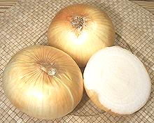 Whole and Cut Vidalia Onions