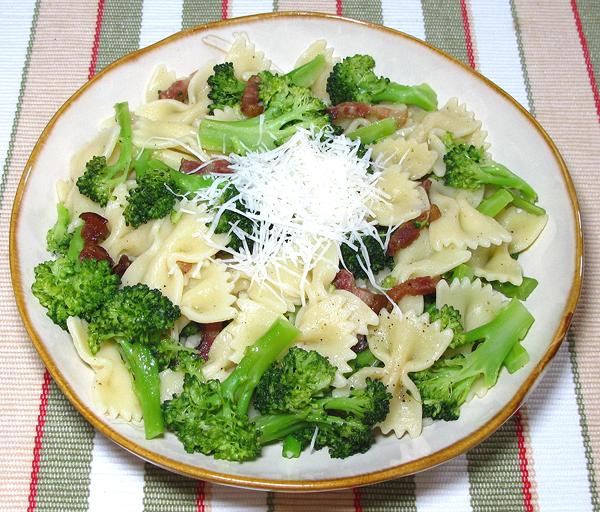 Dish of Pasta with Broccoli