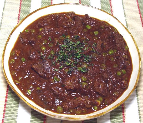 Dish of Beef with Tomato & Peas
