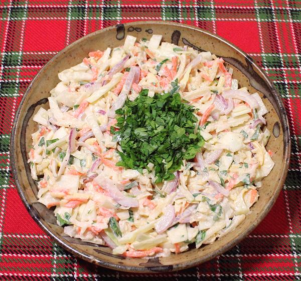 Dish of Scottish Pub Salad