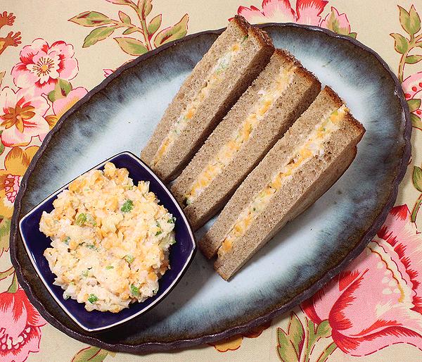 Cheese & Onion Sandwiches