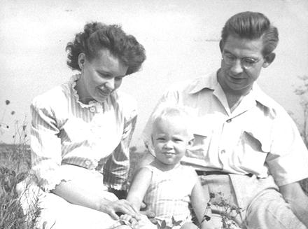 Andrew Grygus, infant with parents.