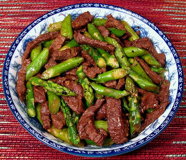 Dish of Beef with Asparagus & Black Beans