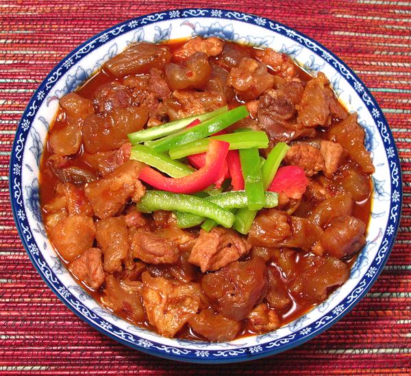 Dish of Beef Tendons with Pork