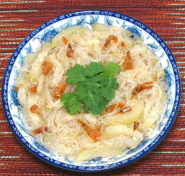 Dish of Fuzzy Melon with Bean Threads