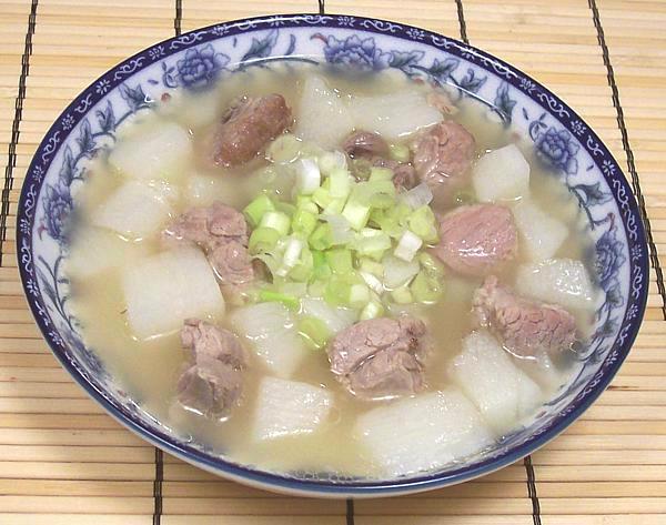 Bowl of Spare Rib & Nagaimo Soup