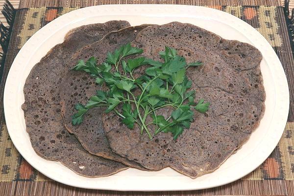 Platter with three Ersatz Injera Breads