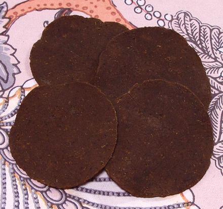 Dried Tua Nao Disks from Burma