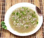 Small Bowl of Vinegar Garlic Dip w/Chili