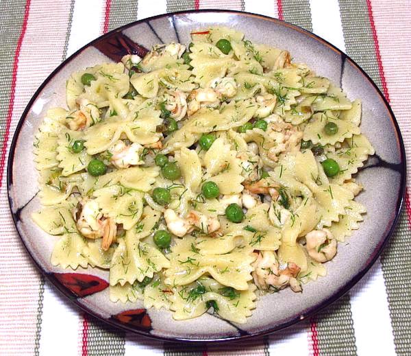 Dish of Pasta with Shrimp & Peas